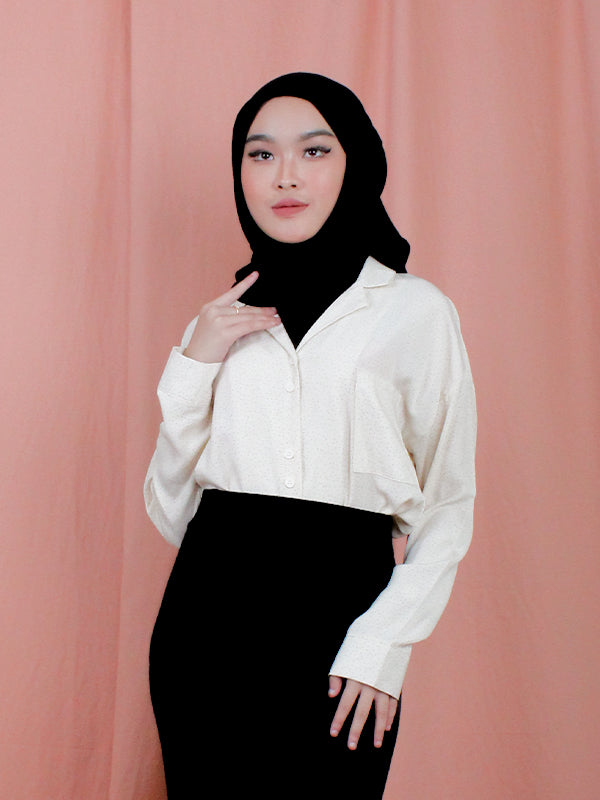 DOTTED BUTTON DETAIL TOP BT533