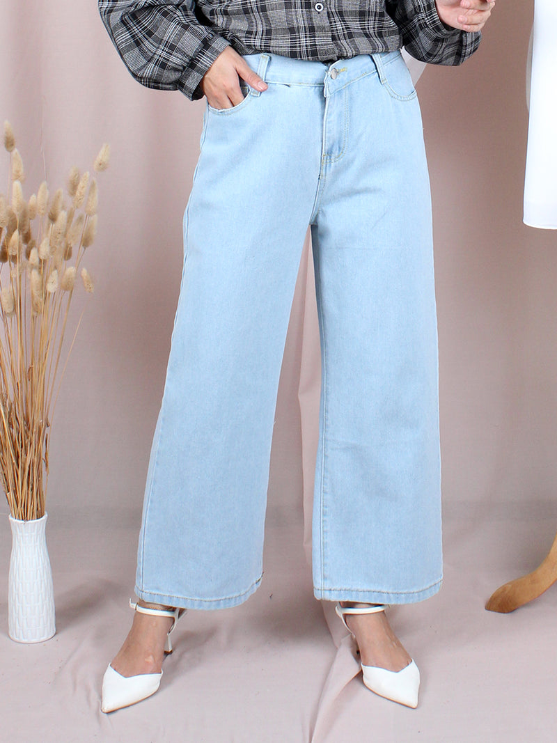 STRAIGHT CUT JEANS BP108